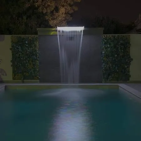 Thermis Luxury Villa, Βίλα *