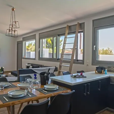 Thermis Luxury Villa, فيلة