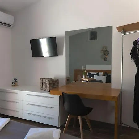Βίλα Thermis Luxury Villa, Λουτράκι