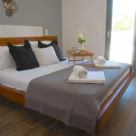 Thermis Luxury Villa, * Λουτράκι