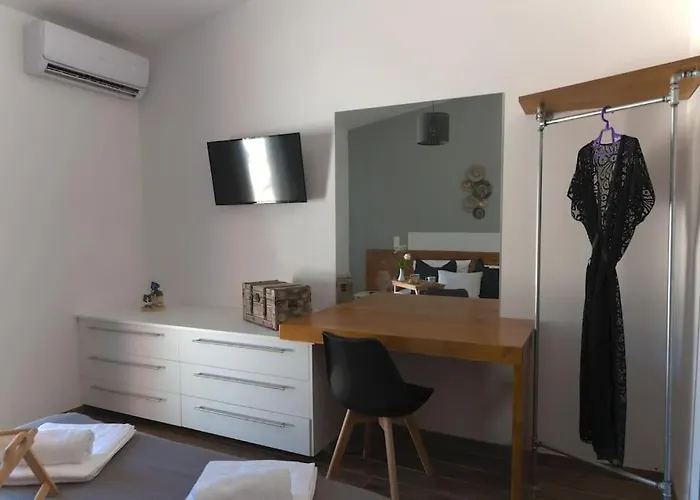 Βίλα Thermis Luxury Villa, Λουτράκι