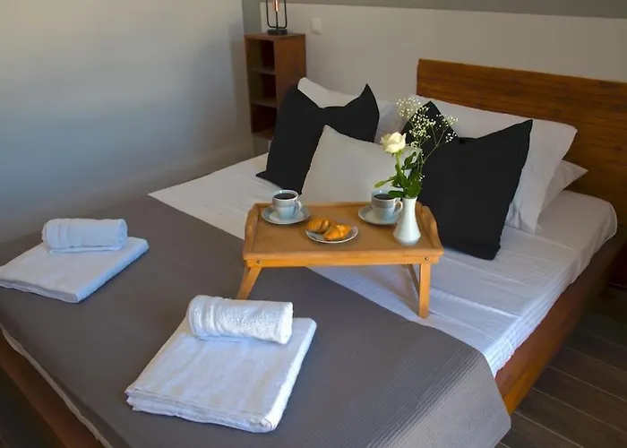 Thermis Luxury Villa, * Лоутраки