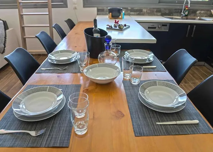 Thermis Luxury Villa, *